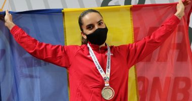 Stire din Sport : Atleţii tricolori, 12 medalii la Campionatele Balcanice de la Istanbul