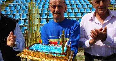 Galerie foto. Atletism: Ioan Veliciu, sărbătorit pe pista de atletism - 2