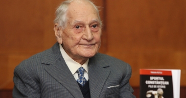 Stire din Politică-Administrație : Atletul veteran Traian Petcu, cetățean de onoare al Constanței