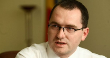 Stire din Politică-Administrație : UDMR cere blocarea Ordonanței
