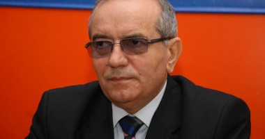 Stire din Politică-Administrație : PDL a decis să îl propună pe Dumitru Oprea candidat la șefia Senatului
