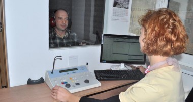 Stire din Sănătate : Pierderea de auz, o problemă care nu ocolește nicio vârstă