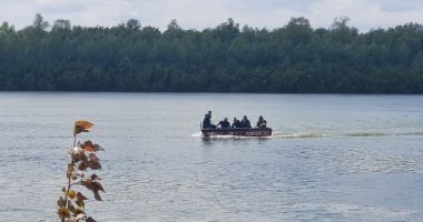 Au fost reluate căutările bărbatului dispărut marţi, pe Dunăre