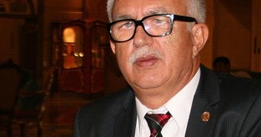 Stire din Politică-Administrație : Augustin Zegrean, reacția la condamnarea lui Dragnea: "Uite că i s-a dat demisia"