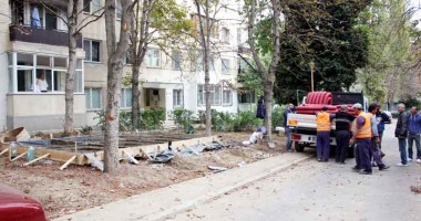 Scandal în Tomis Nord. Șantier improvizat pe spațiul verde! / Galerie FOTO - 4