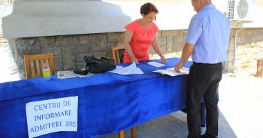 Stire din Cultură-Educație : Au început înscrierile pentru admiterea la facultate