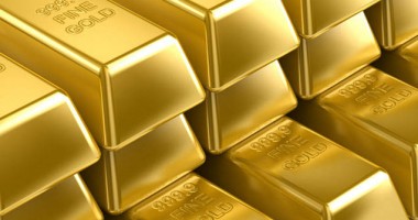 Stire din Economie : Peste două tone de aur vândute românilor doar de o singură bancă