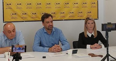 Stire din Politică-Administrație : Dumitru Bădrăgan: "AUR s-a raliat celor care au protestat împotriva programului de vaccinare obligatorie"