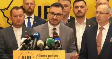 Stire din Politică-Administrație : AUR nu va participa la consultările pentru formarea guvernului: "Refuzăm să girăm o farsă politică"