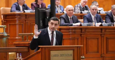 Stire din Politică-Administrație : George Simion: AUR va ataca la CCR bugetul pe 2026