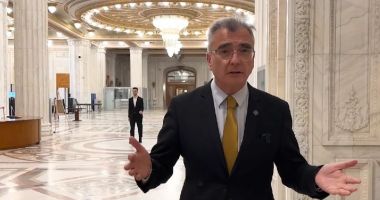 Stire din Politică-Administrație : Senatorul Petrişor Peiu, despre formarea unui guvern: „Singura soluție - alegeri anticipate”