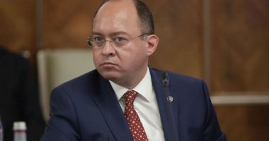 Stire din Politică-Administrație : Bogdan Aurescu, interesat de soarta Republicii Moldova. "Vom continua să îi susţinem"