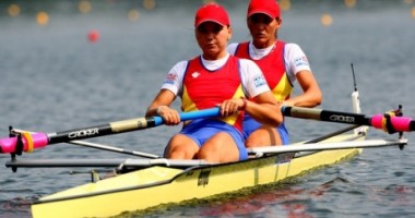 Stire din Sport : Canotaj - Euro 2012 / Șase echipaje tricolore în finala A