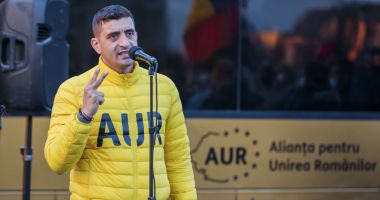 Stire din Politică-Administrație : AUR se declară împotriva obligativității vaccinării