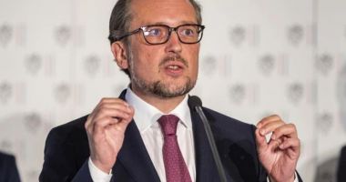 Stire din Actualitate : Alexander Schallenberg: "Austria blochează extinderea Schengen până când migrația va scădea"