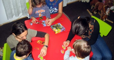 Stire din Sănătate : Copiii prematuri au risc crescut de autism