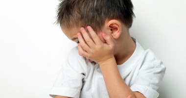 Stire din Sănătate : Costurile terapiei pentru autism, neacoperite