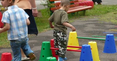 Stire din Sănătate : Daruri pentru copiii instituționalizați din Constanța