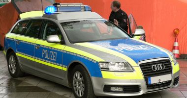 Stire din Eveniment : Elev român de 13 ani, mort în excursie în Austria. Se pare că a căzut de la etaj unde era cazat