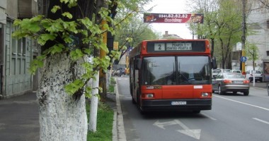 Stire din Social : GREVĂ SPONTANĂ LA RATC/ Viceprimarul intră la discuții cu cei cărora li se cere DEMISIA