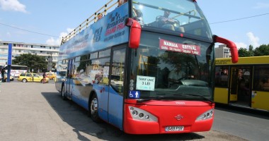Stire din Social : RATC scoate în week-end autobuzele etajate