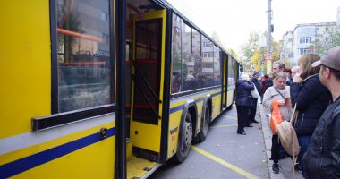 Stire din Social : Restricții de circulație  pe liniile RATC 44 și 51,  de 1 Decembrie