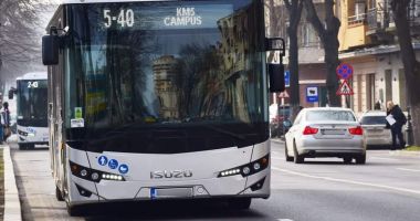 Stire din Social : Autobuzele CT Bus, dezinfectate permanent, cu biocide avizate