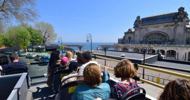Autobuzele etajate, scoase pe trasee în minivacanța de 1 Mai.  Va fi lansat un circuit turistic nou - 3