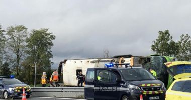Accident de autocar în Franța: 33 de răniți, printre care și români