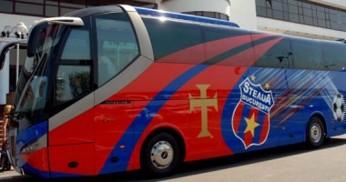 Stire din Sport : Fotbal / Steaua a ajuns la Constanța