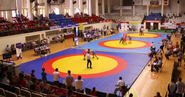 Stire din Sport : Autoritățile locale vor putea investi în sport fără frica de DNA!