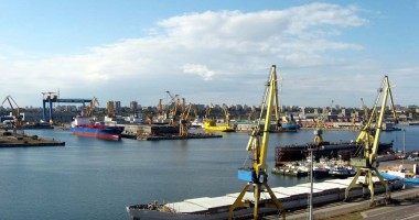 Stire din Economie : Autoritățile maritime de la Marea Neagră se întâlnesc la Constanța