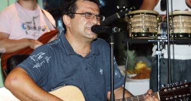 Stire din Cultură-Educație : Mihai Mărgineanu, live la Harlequin