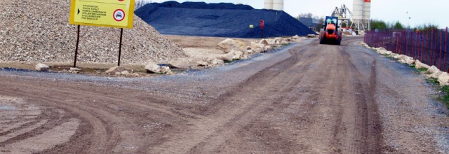 Stire din Politică-Administrație : Tronsonul de autostradă Murfatlar-Constanța, finalizat până la sfârșitul acestei luni