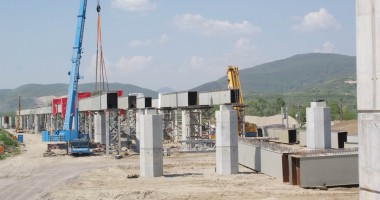 Stire din Economie : Contractul cu Bechtel a fost reziliat, costurile se ridică la 37,2 milioane de euro