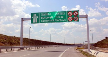 Stire din Politică-Administrație : Tronsonul Autostrăzii Soarelui dintre Murfatlar și Constanța  se redeschide joi