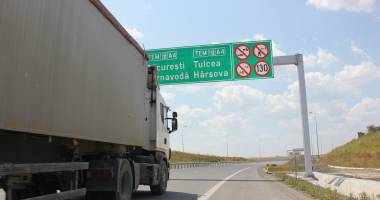 Stire din Eveniment : Atenție șoferi! Restricții pe Autostrada Soarelui, începând din 1 iulie