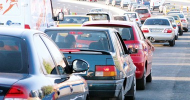 Stire din Politică-Administrație : Cum s-a rezolvat problema ambuteiajelor la intrarea pe Autostrada Soarelui