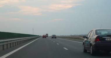 Stire din Eveniment : Veste proastă pentru șoferi! Taxe pe autostrăzile București-Pitești și București-Constanța