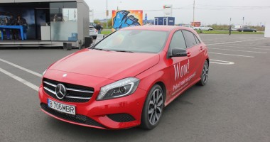 Constănțenii pot testa cel mai nou model Mercedes - Benz - 2