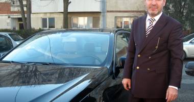 Stire din Economie : Autovehiculele care nu circulă pe drumurile publice, obligate să se asigure RCA