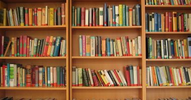 Stire din Cultură-Educație : Institutul Cultural Român alocă 1,8 milioane de lei pentru traducerea cărţilor româneşti în străinătate
