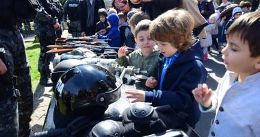 Avansări în grad la IPJ Constanța  și exerciții demonstrative, de Ziua Poliției - 4