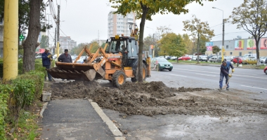 CET sapă groapa sistemului centralizat de termoficare - 2