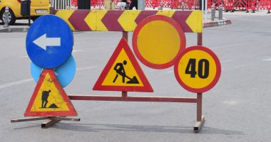 Stire din Social : Atenție, constănțeni! Trafic blocat pe bulevardul Aurel Vlaicu. Se lucrează la o conductă de apă