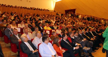"Avem nevoie să câștigăm președinția României" - 3