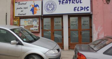 Stire din Cultură-Educație : Premieră la Teatrul de copii