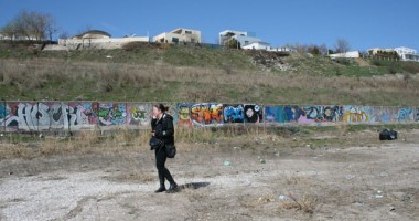 Stire din Cultură-Educație : Aventuri artistice pe plaja Tataia