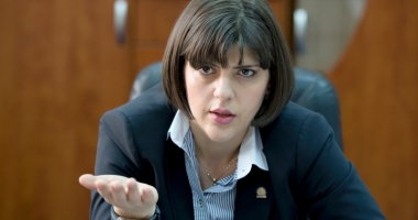 Stire din Eveniment : Avertisment dur dat de Kovesi, dacă judecătorii CC vor dezincrimina abuzul în serviciu