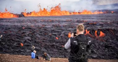Atenţionare de călătorie pentru Islanda. Se menţin riscurile asociate erupţiei vulcanice în zona Sundhnjukagigar